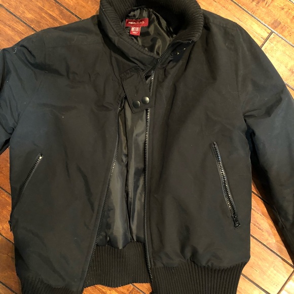 Winter puff bomber jacket (S/M). Never worn. - Picture 2 of 4